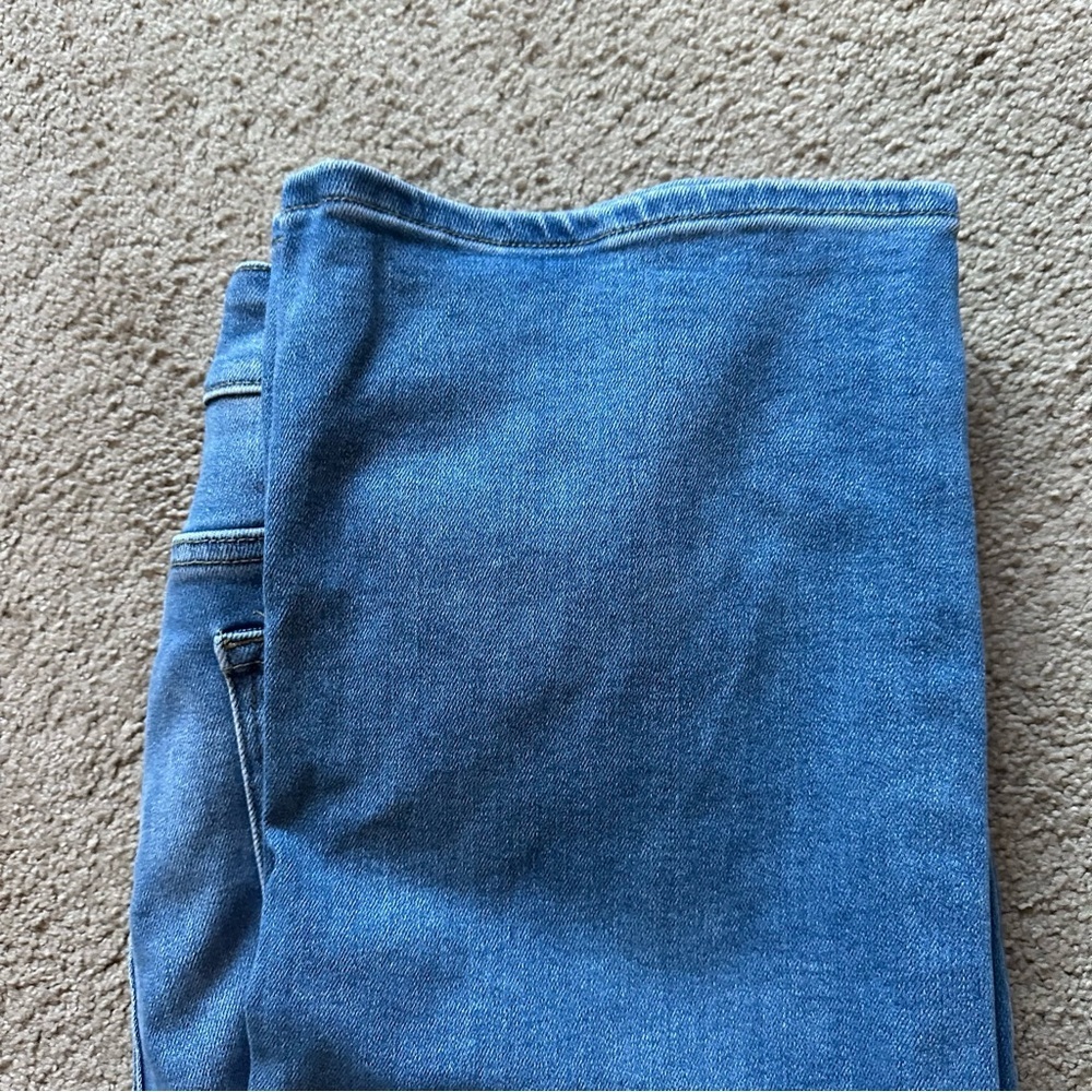 Women’s Kancan Straight Jeans - Picture 7 of 7